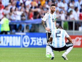 4:3 sizing - Argentina forward Lionel Messi (10) and defender Gabriel Mercado. © Witters Sport-USA TODAY Sports