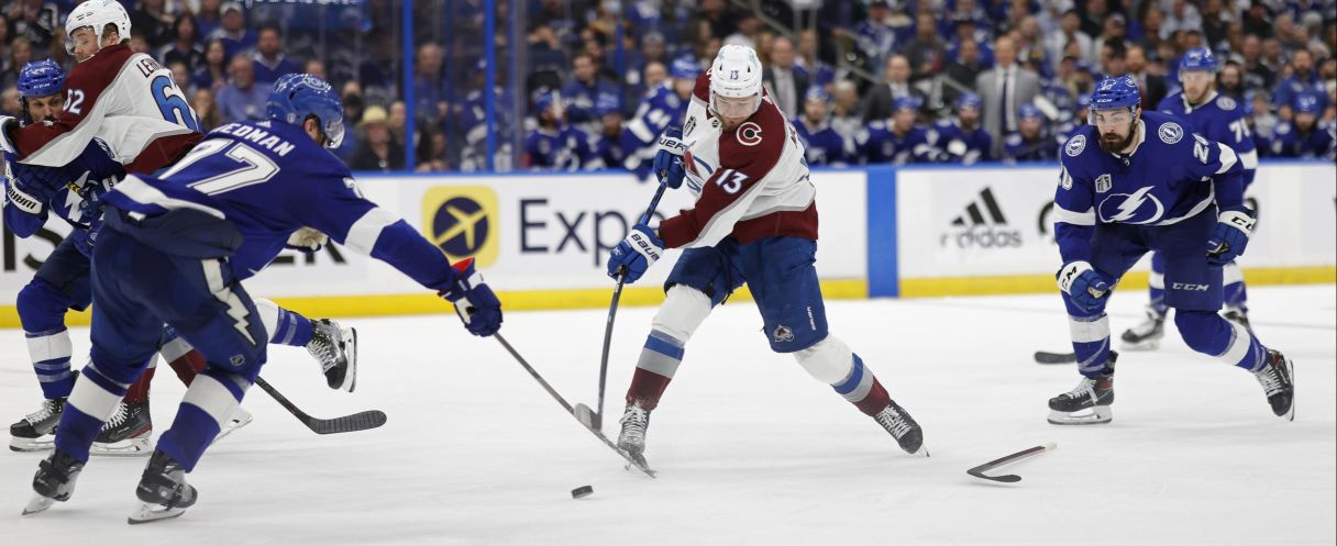 Victor Hedman (77) blocks the shot of Colorado Avalanche right wing Valeri Nichushkin (13) in the third period in game three of the 2022 Stanley Cup Final at Amalie Arena. Mandatory Credit: Geoff Burke-USA TODAY Sports